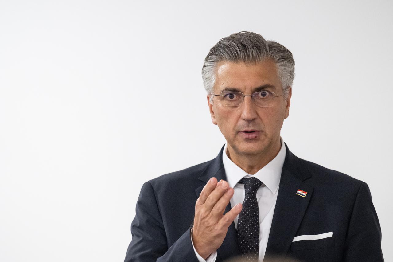 GP Bregana: Premijer Plenković na svečanosti obilježavanja Dana carinske službe