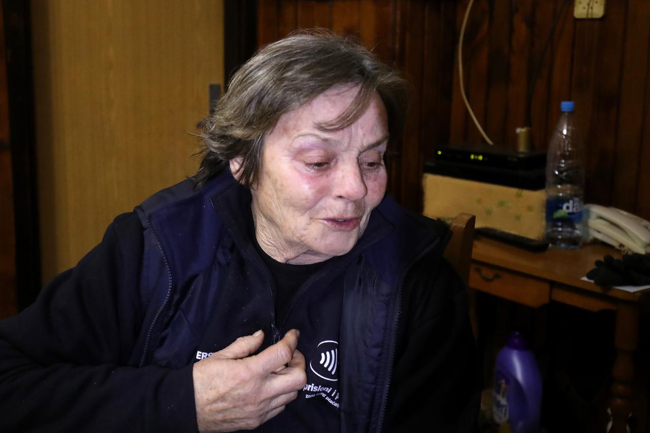 Majske Poljane: U trenutku potresa bio na tavanu, spasio sina i punicu