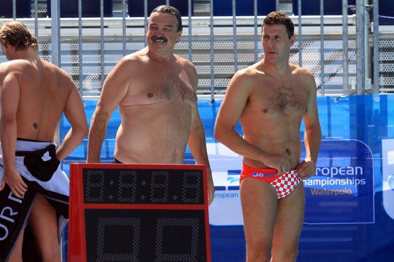 '27.08.2010.Zagreb, Hrvatska -  Sportsko rekreacijski centar Mladost, obnovljeni bazen i trening Hrvatske vaterpolo reprezentacije.Ratko Rudic.Photo: Marko Prpic/PIXSELL'