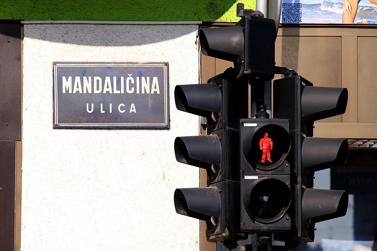 Nove plo?e s natpisima zagreba?kih ulica 