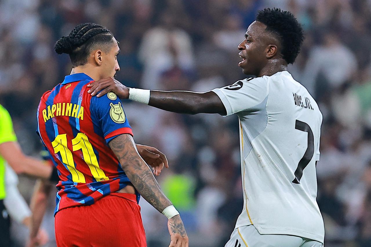 Spanish Super Cup - Final - FC Barcelona v Real Madrid