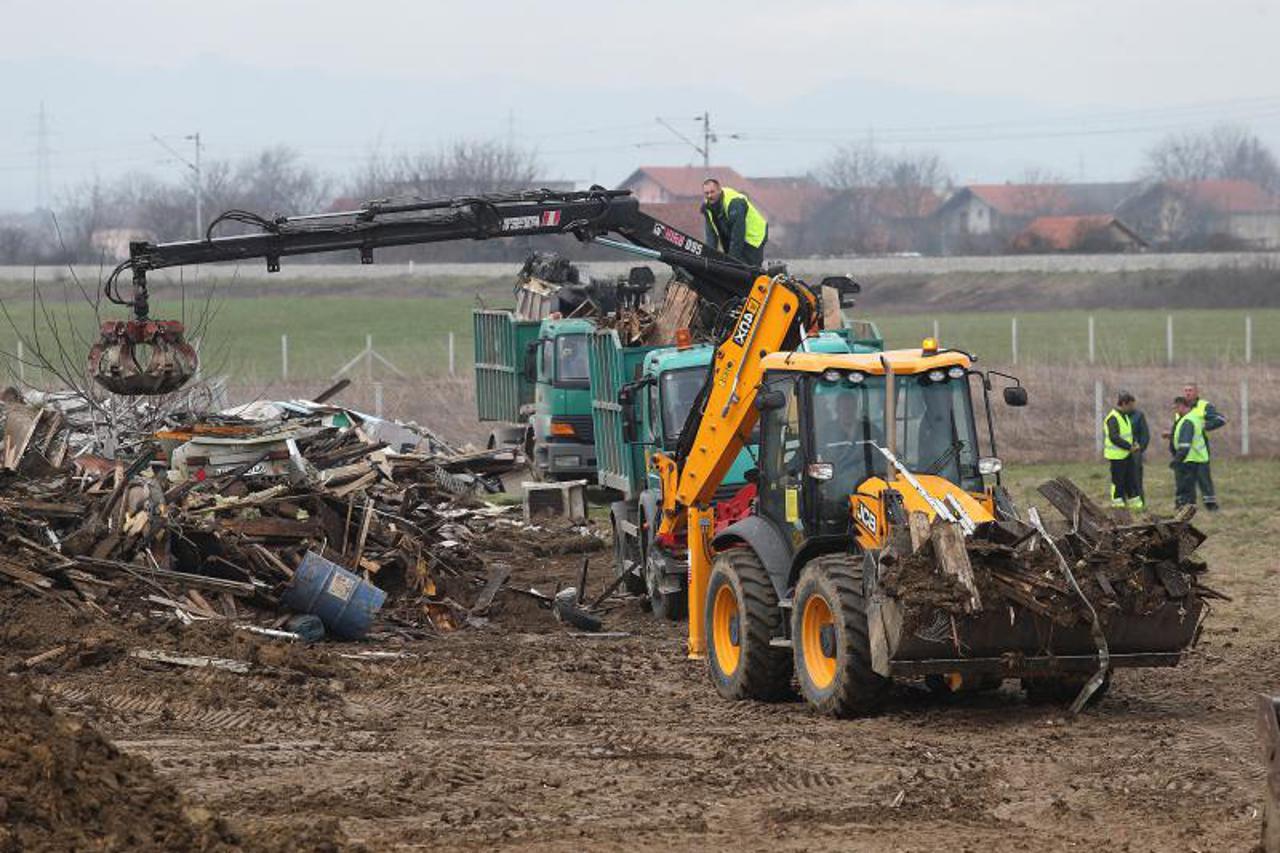 Bandić i divlje odlagalište (1)