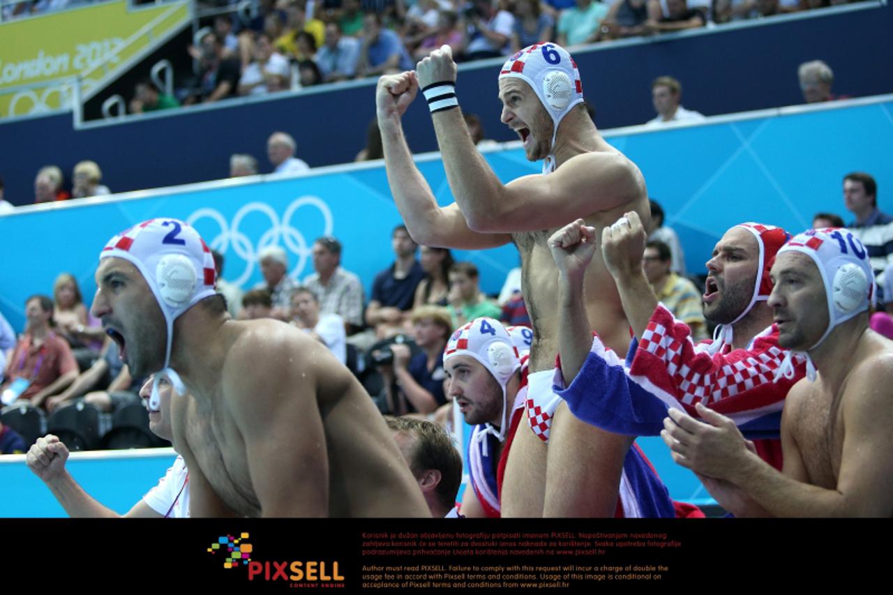 '10.08.2012., London, Engleska - Ljetne Olimpijske igre, vaterpolo, polufinale, Hrvatska - Crna Gora. Damir Buric, Niksa Dobud, Ivan Buljubasic, Petar Muslim, Samir Barac. Photo: Sanjin Strukic/PIXSEL