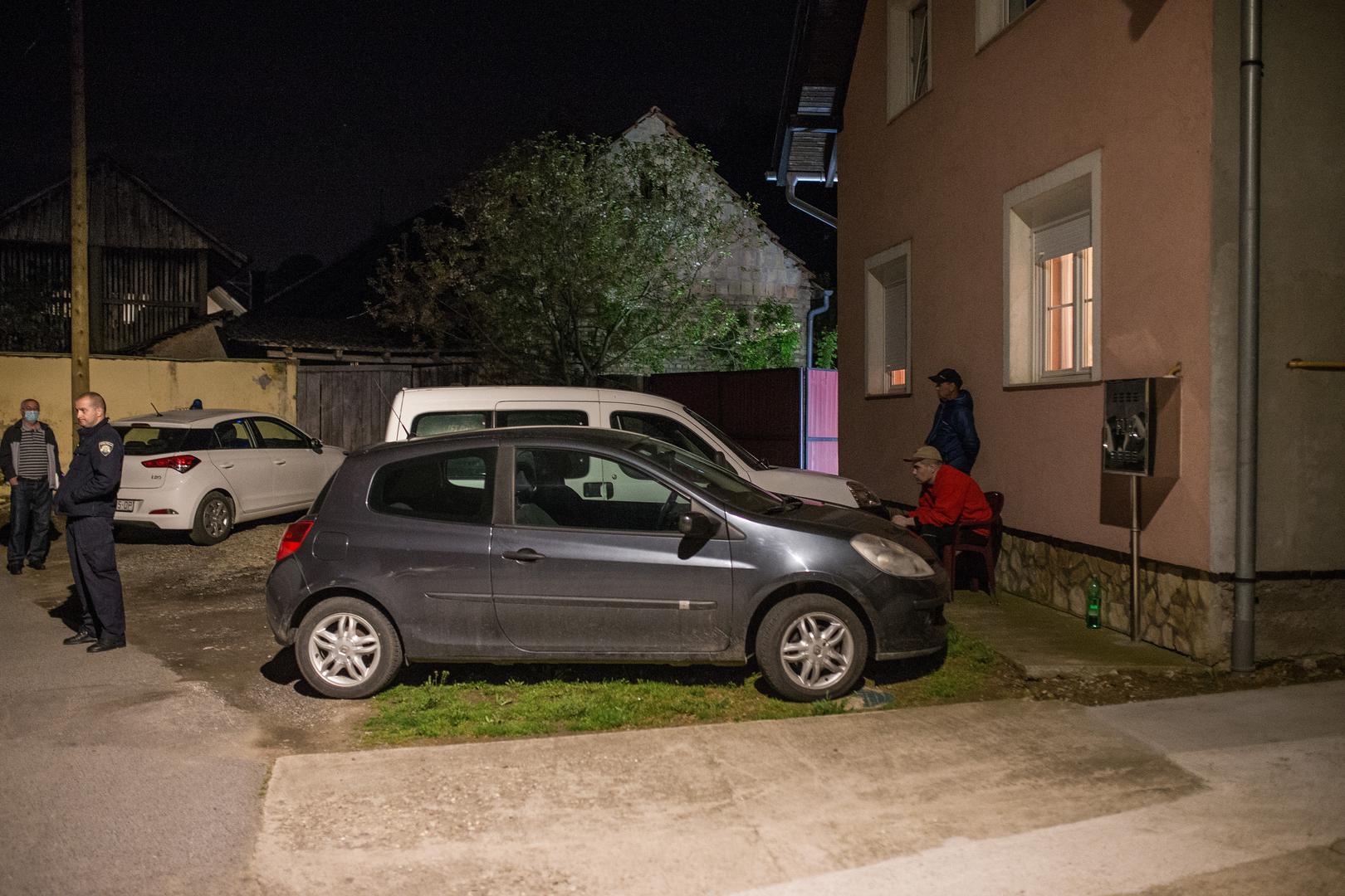 29.04.2021., Sarengrad - Tesko ubojstvo u kojemu je smrtno stradala 56-godisnjakinja. Ubio ju je najmladji od trojice sinova. Policija na ocevidu. Photo: Davor Javorovic/PIXSELL