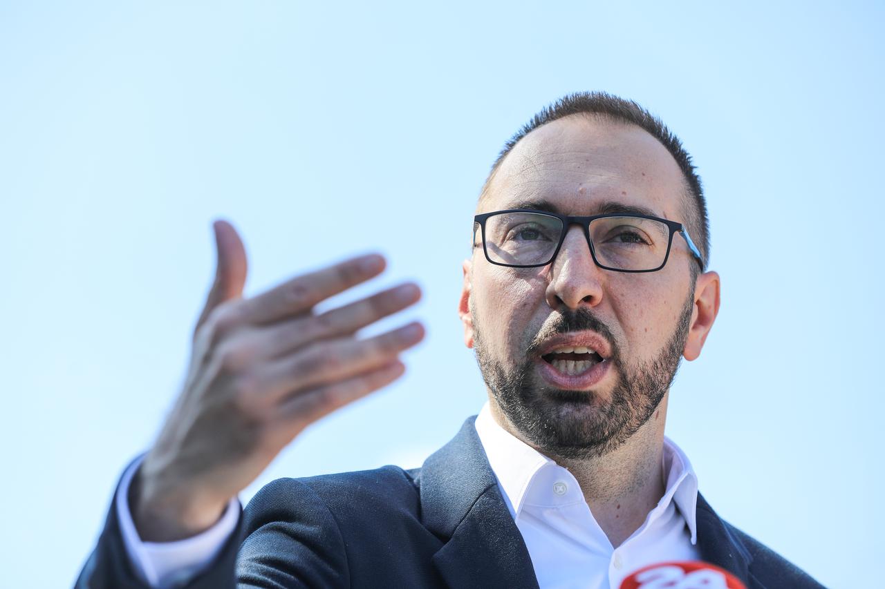 Tomašević otvorio radove na izgradnji vrtića u Ivanjoj Reki, a Dolenec najavila ukidanje mjere roditelj-odgojitelj
