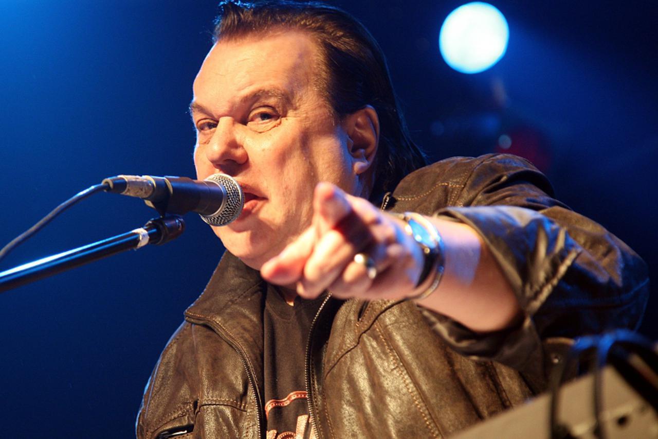 'za gradsku......21. 12.. 2009. tvornica/koncert grupe cadillac povodom 30-te godisnjjice postojanja grupe/walter neugebauer neno Photo: Zeljko Hladika/PIXSELL'