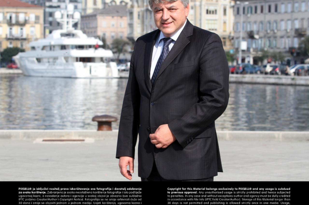 '09.10.2013., Rijeka - Zlatko Komadina, zupan Primorsko-goranske zupanije.  Photo: Goran Kovacic/PIXSELL'