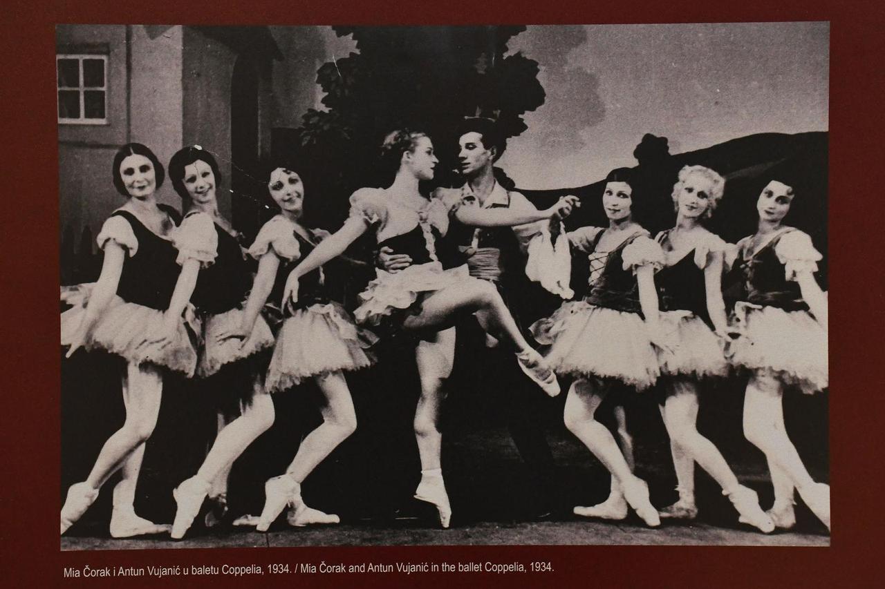 Slavonski Brod: Otvorenje izložbe "Mia Čorak Slavenska - Ljubav i aplauz" u čast prvoj hrvatskoj primabalerini