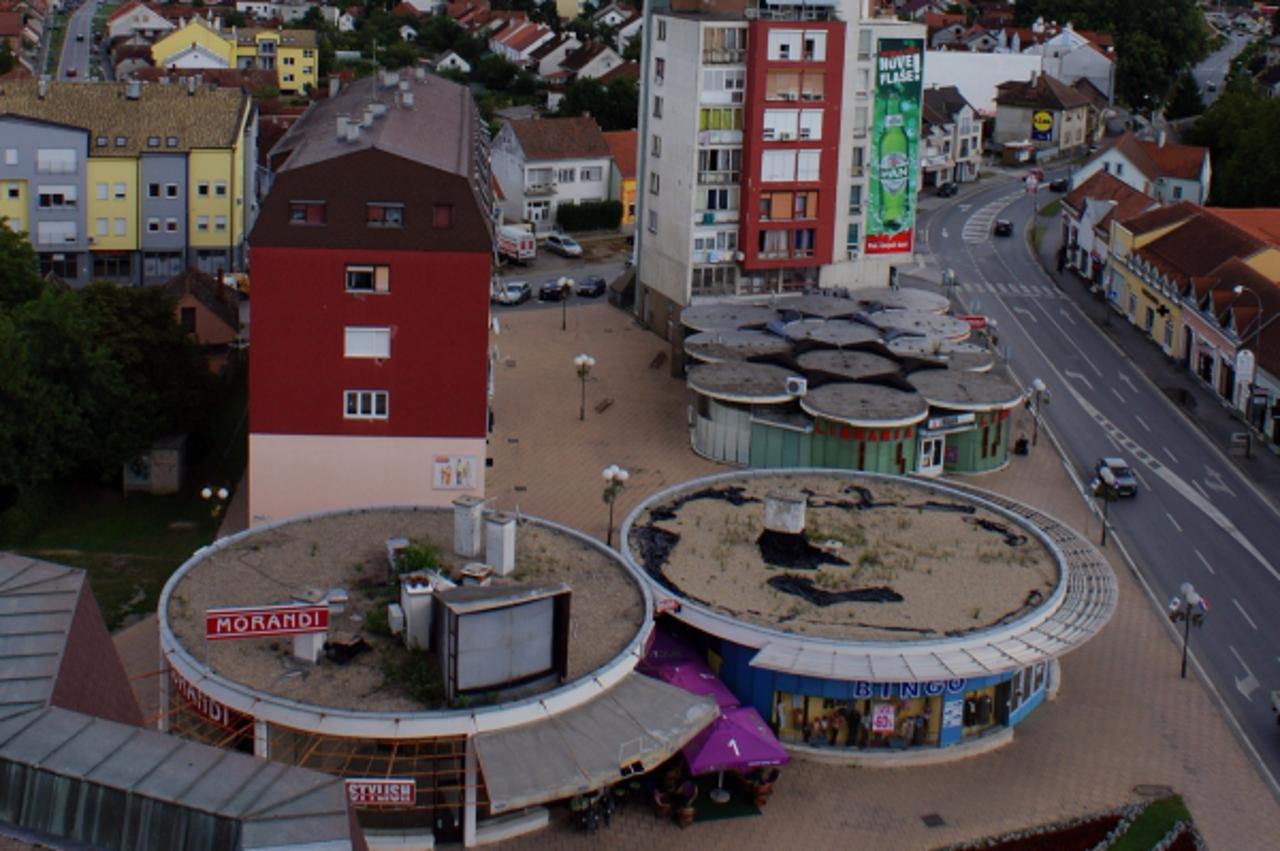 \'podravina i bilogora, virovitica, arhiv centar virovitice iz zraka - ilustracija uz temlju o katastarskoj izmjeri snimila: marija lovrenc\'