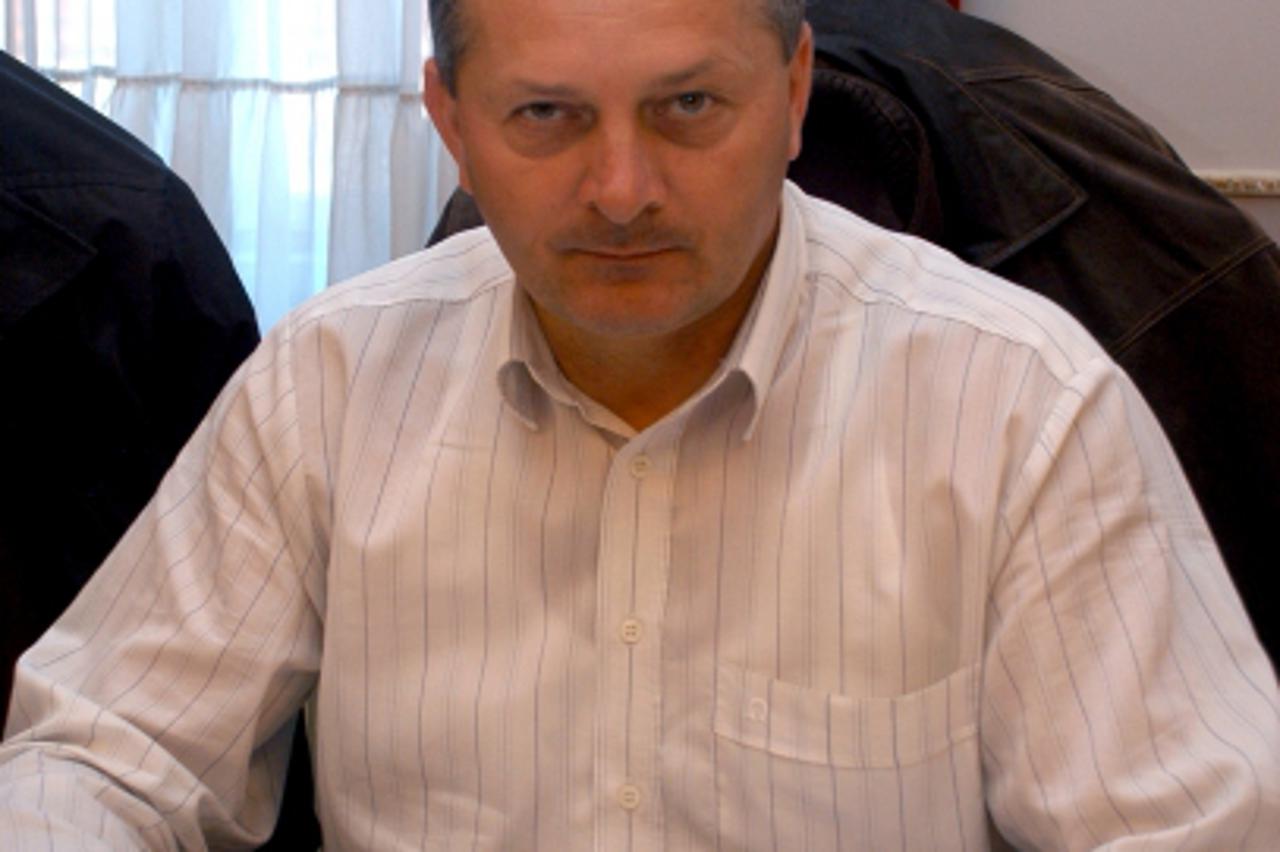 'Pozega-15.11.2010 Ivica Kovacevic, nacelnik opcine Jaksic Photo: Dusko Mirkovic/PIXSELL'