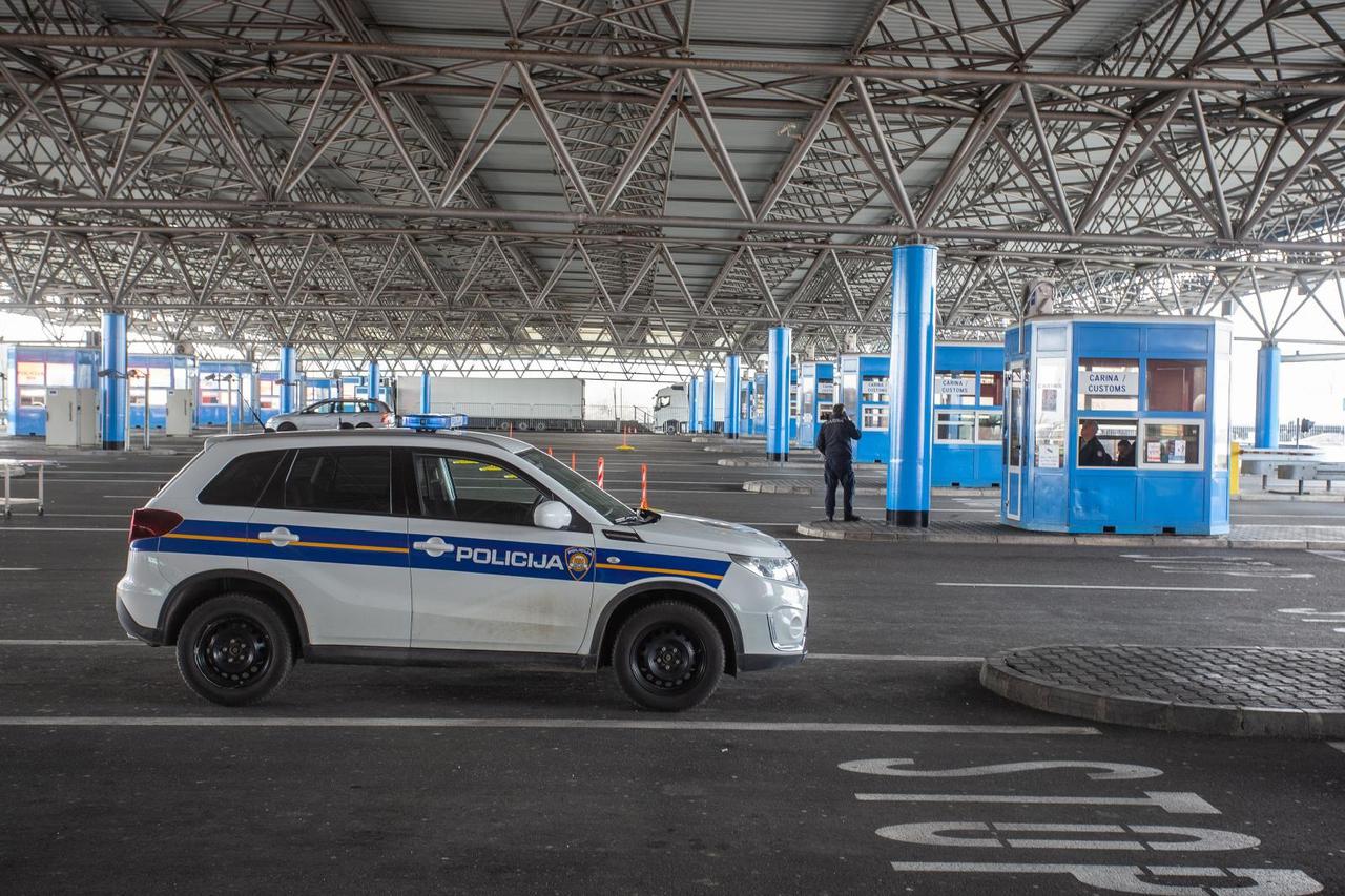 Mjere sigurnosti na GP Bajakovo zbog epidemije koronavirusa