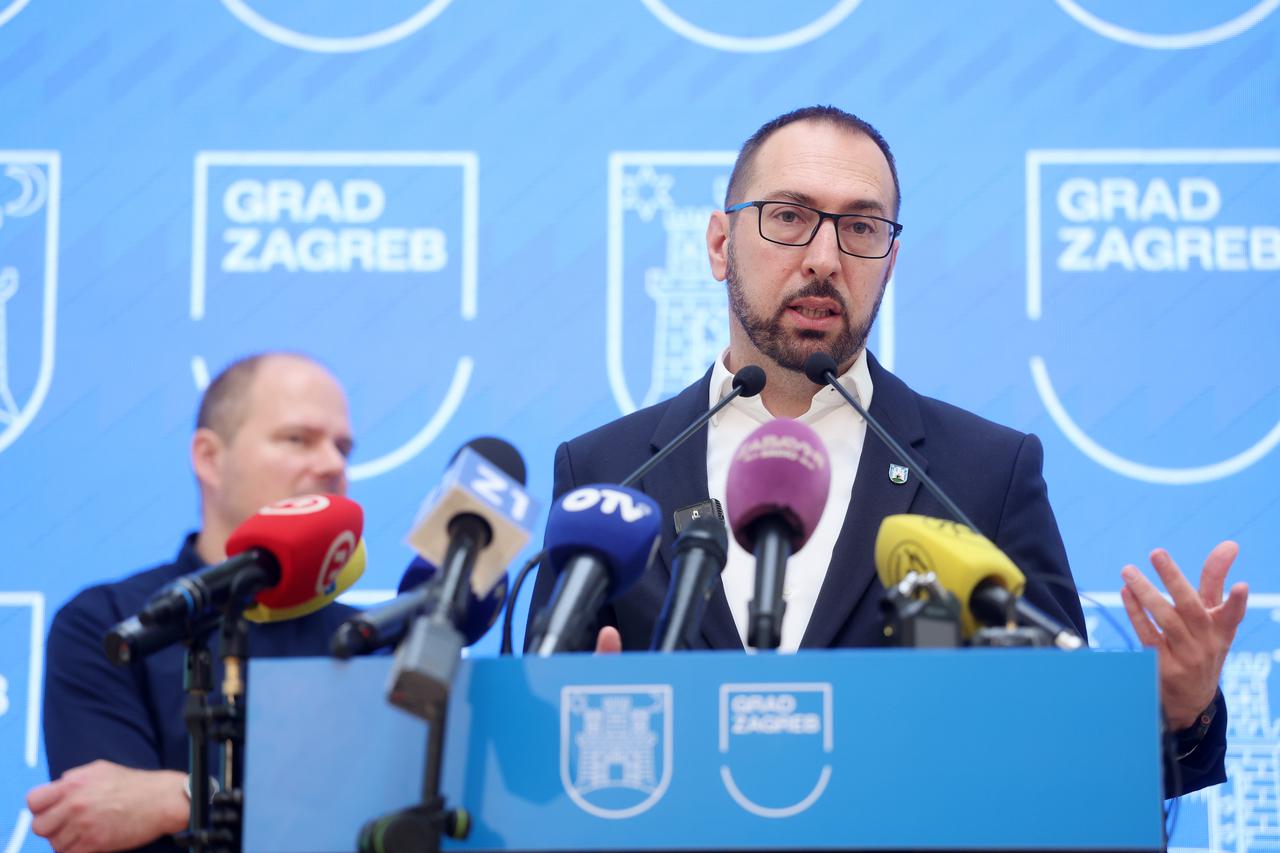 Zagreb: Redovna konferencija za medije gradonačelnika Tomaševića