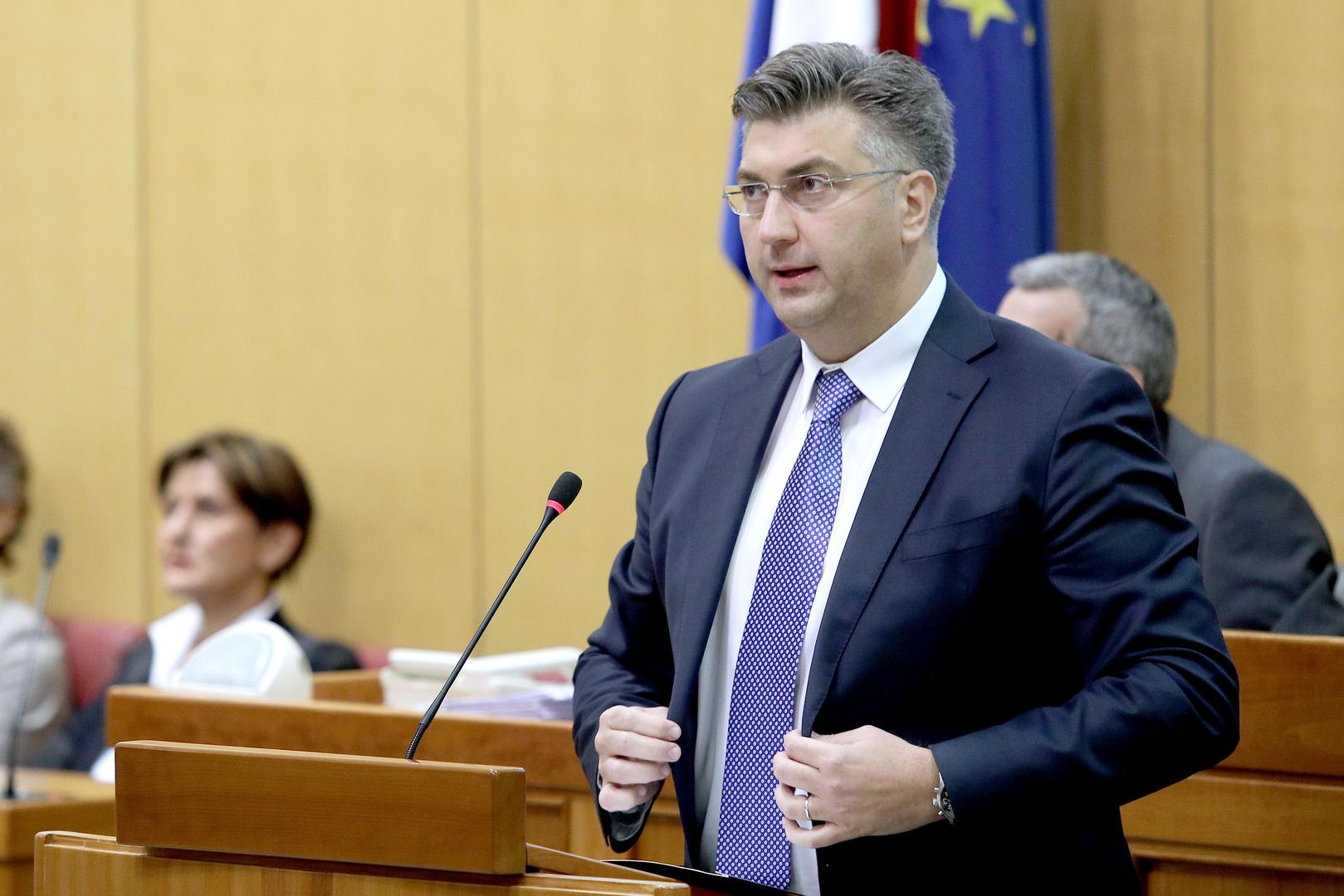 Jedno od obilježja Plenkovićevih vlada postale su česte promjene ministara, a među razlozima za odlaske bile su afere, sumnje na nepravilnosti, politički sukobi i osobne odluke. 