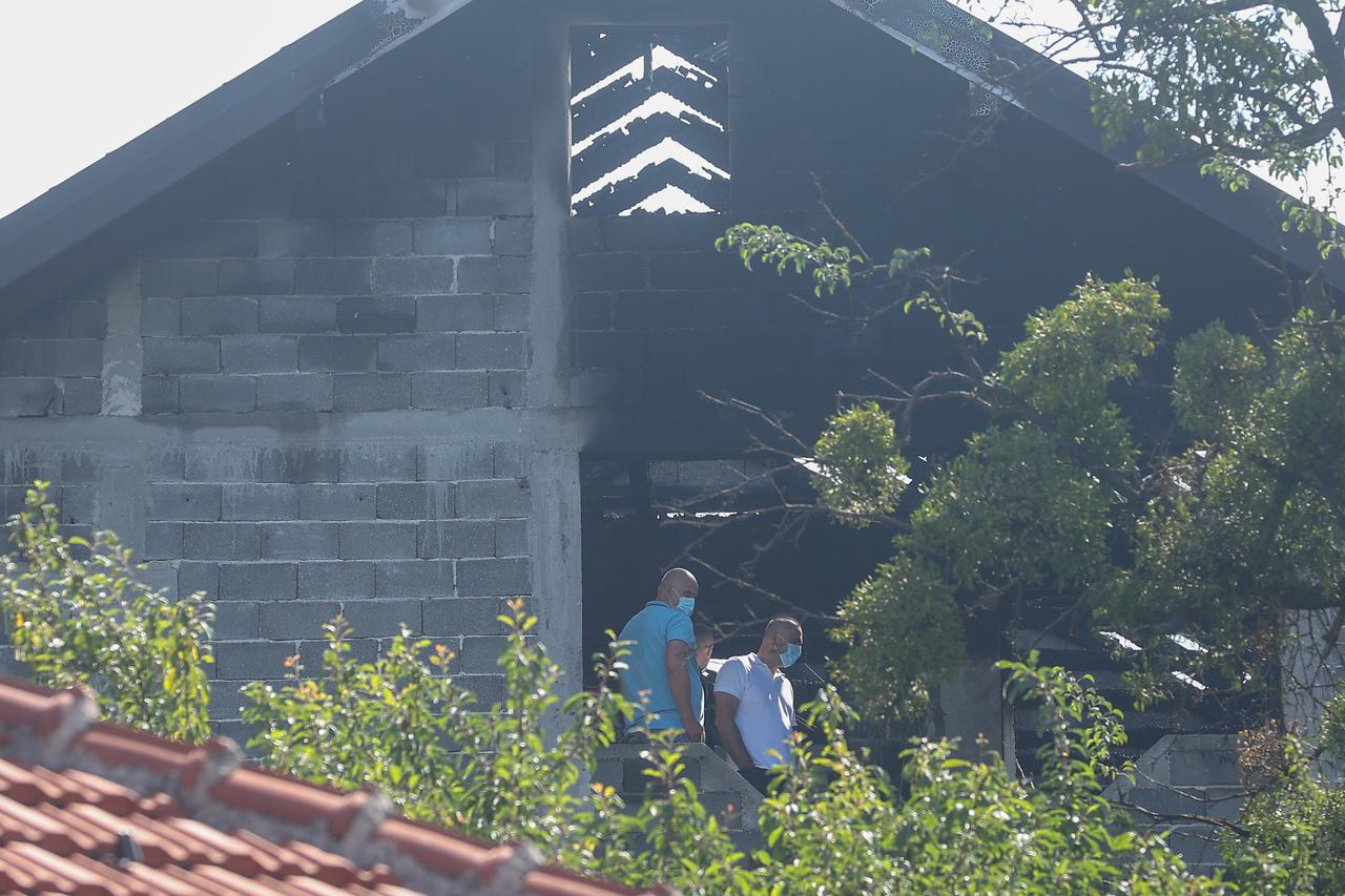 Sarajevo: Policijski očevid u kući gdje su pronađena tri tijela