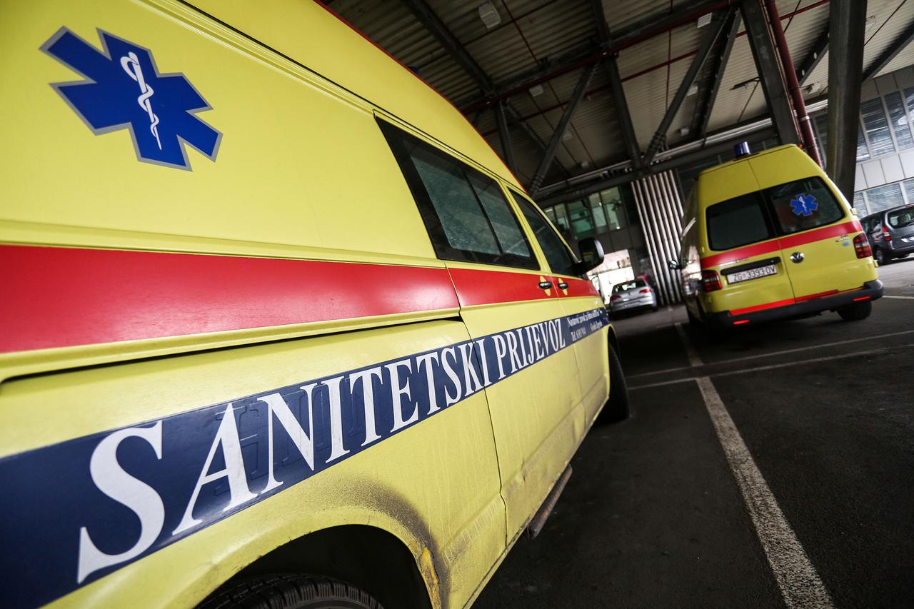 Vozači saniteta u štrajku