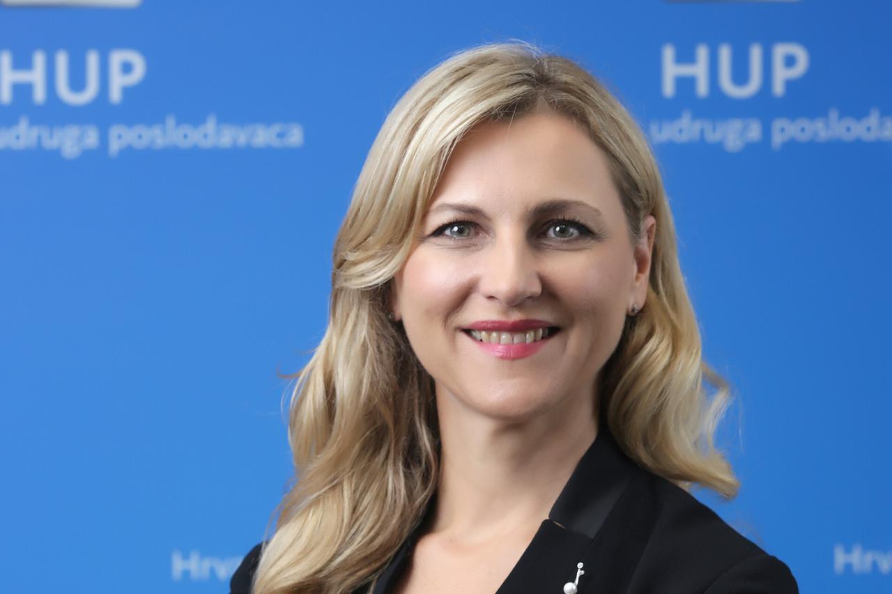storyeditor/2024-03-26/thumbnail_Ana_Gongola_predsjednica_HUP_UPL__Poslovni_dnevnik_FIN_plavo.jpg