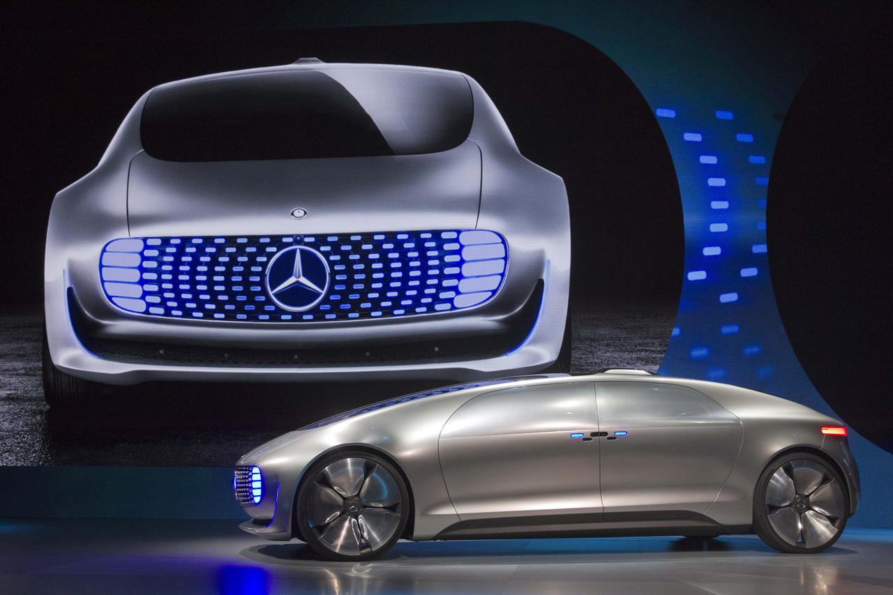 Mercedes F 015