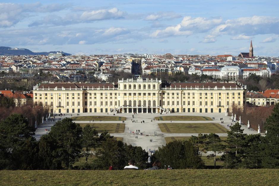 Dvorac Schonbrunn u Be?u