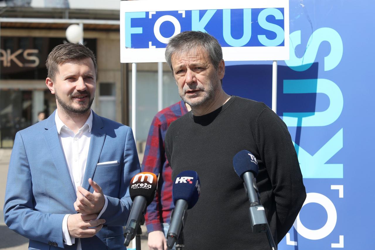 Zagreb: Kandidat za gradonačelnika, Davor Nađi, obratio se medijima na glavnom Trgu