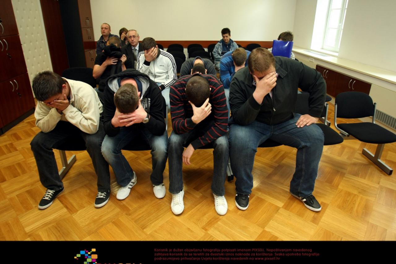 '17.05.2011., Ilica 207, Opcinski kazneni sud, Zagreb - Sudjenje napadacima na autobus pun navijaca PAOK. Photo: Sanjin Strukic/PIXSELL'