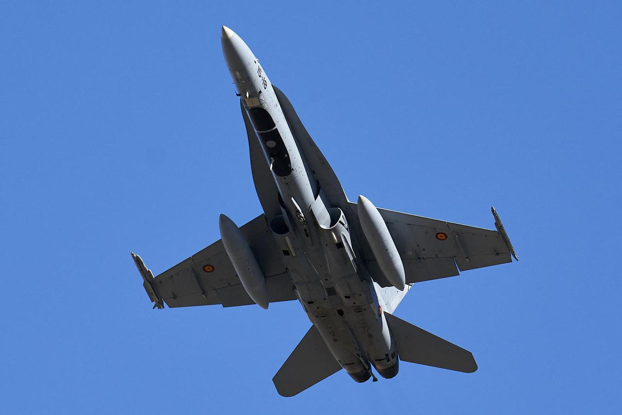 Španjolska: Borbeni manevri u pilotskoj školi NATO-a