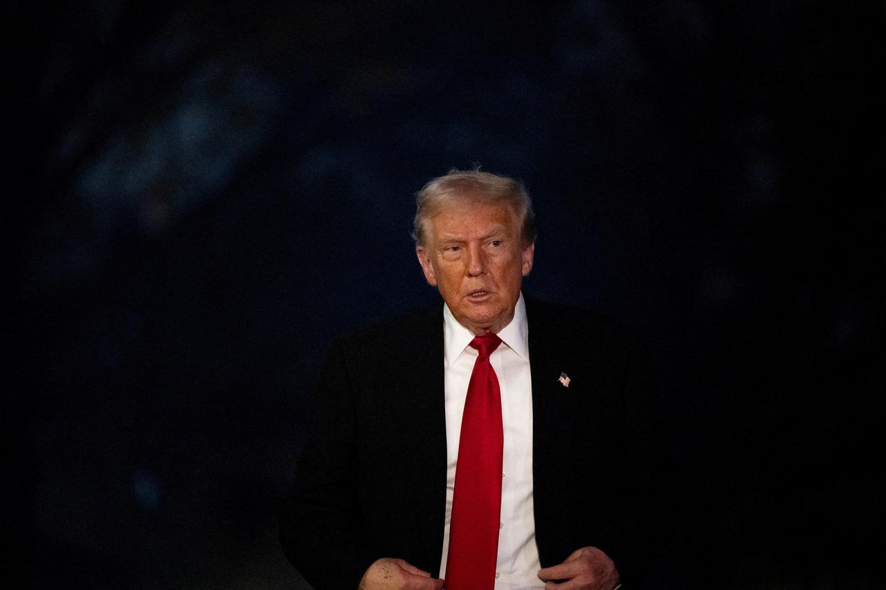 FILE PHOTO: U.S. government shutdown enters 40th day