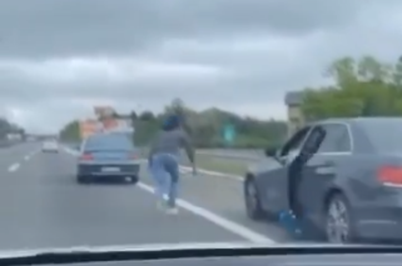 vozač s pajserom
