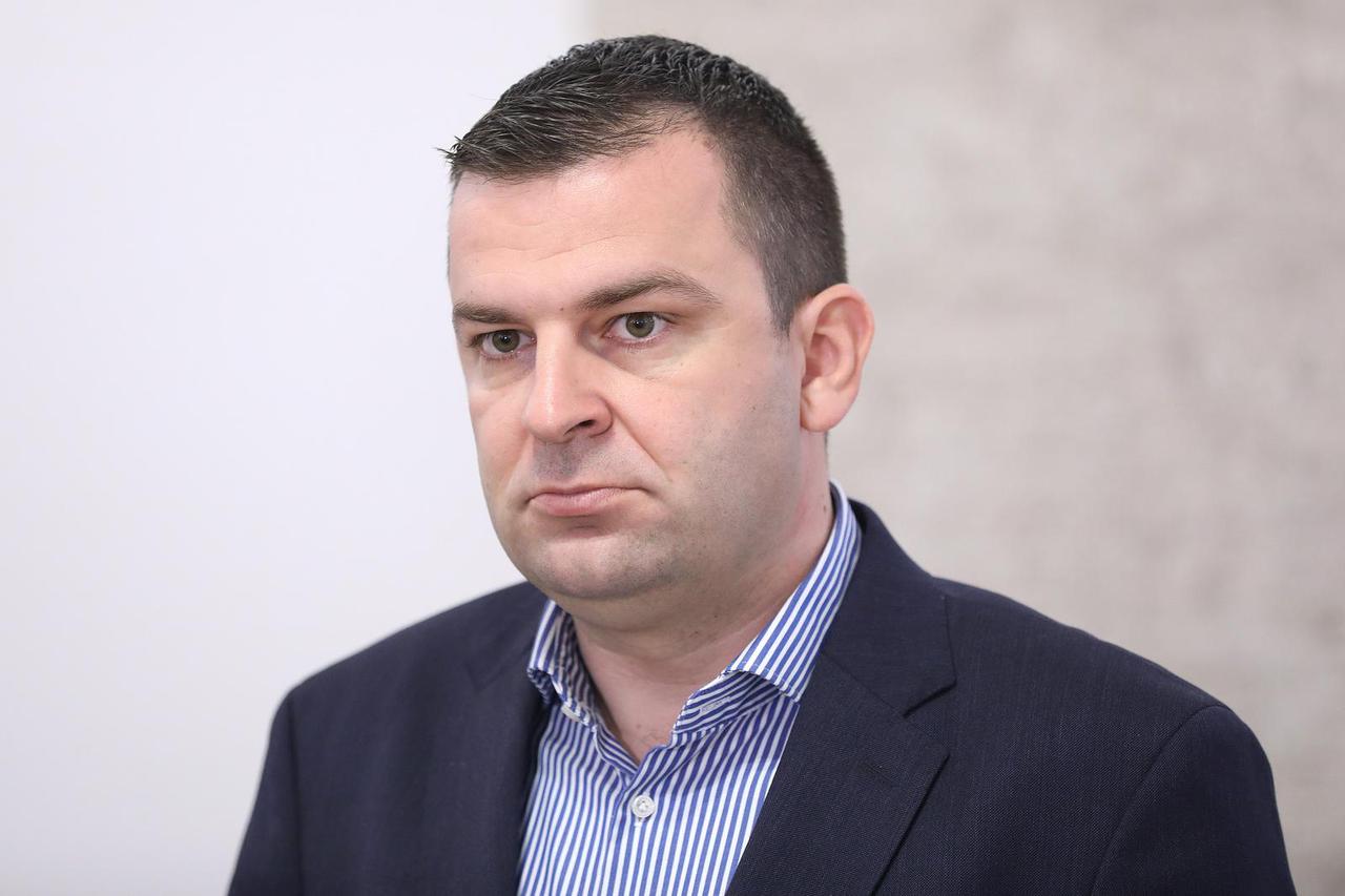 Ovo su ljudi koji su izabrani za zastupnike u Hrvatskom saboru