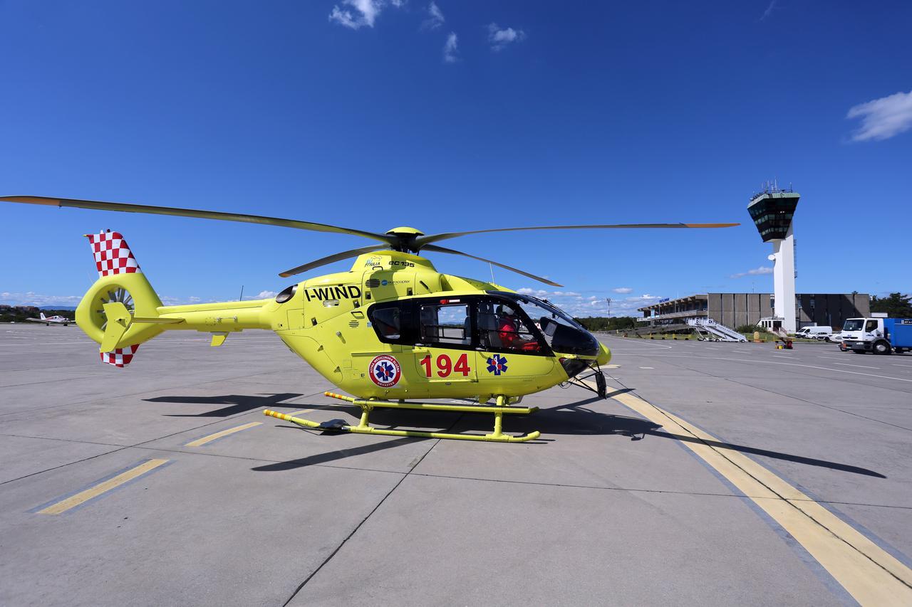 08.09.2015., Omisalj, otok Krk - Helikopterska hitna sluzba u Zracnoj luci Rijeka. Photo: Goran Kovacic/PIXSELL