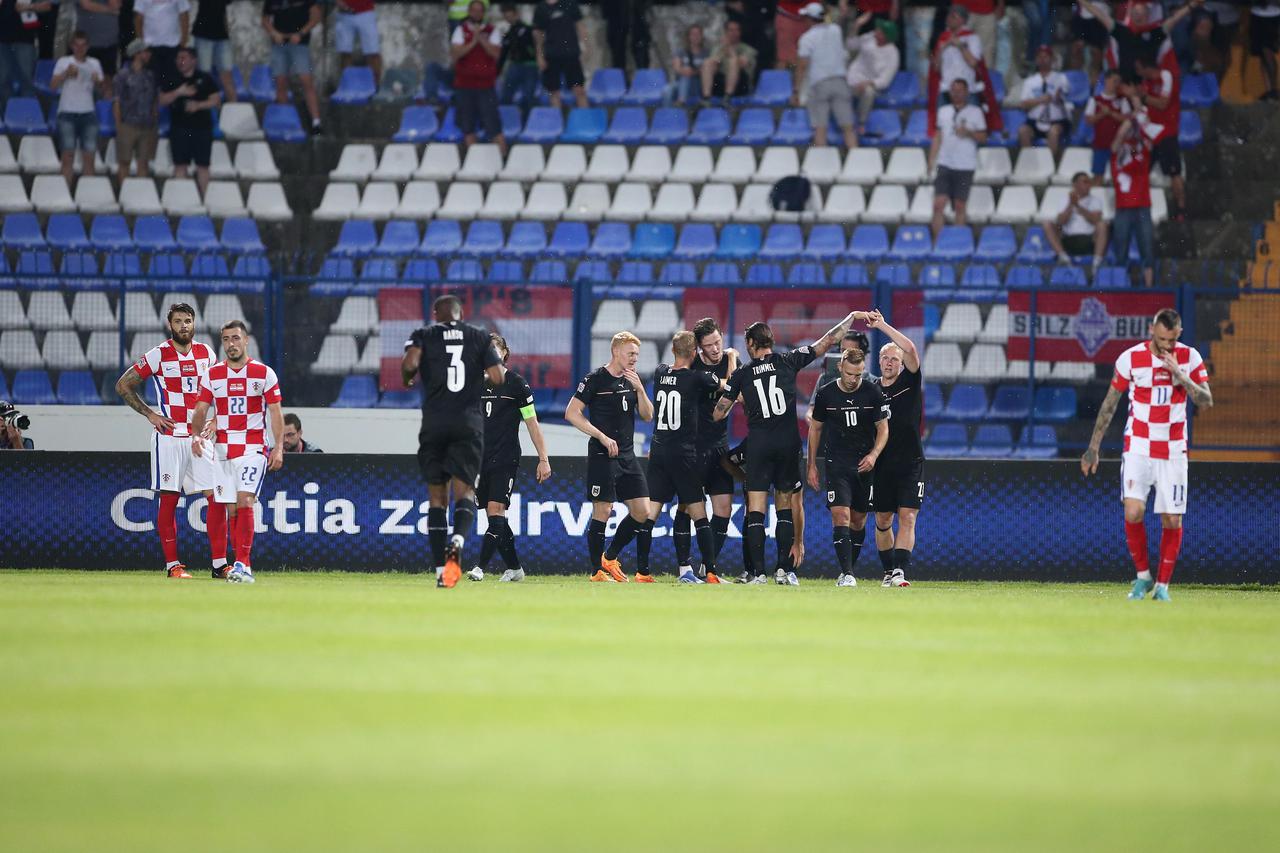 Osijek: Razo?arani reprezentativci nakon izgubljene utakmice protiv Austrije rezultatom 3:0