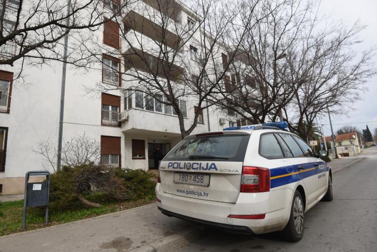 Policija