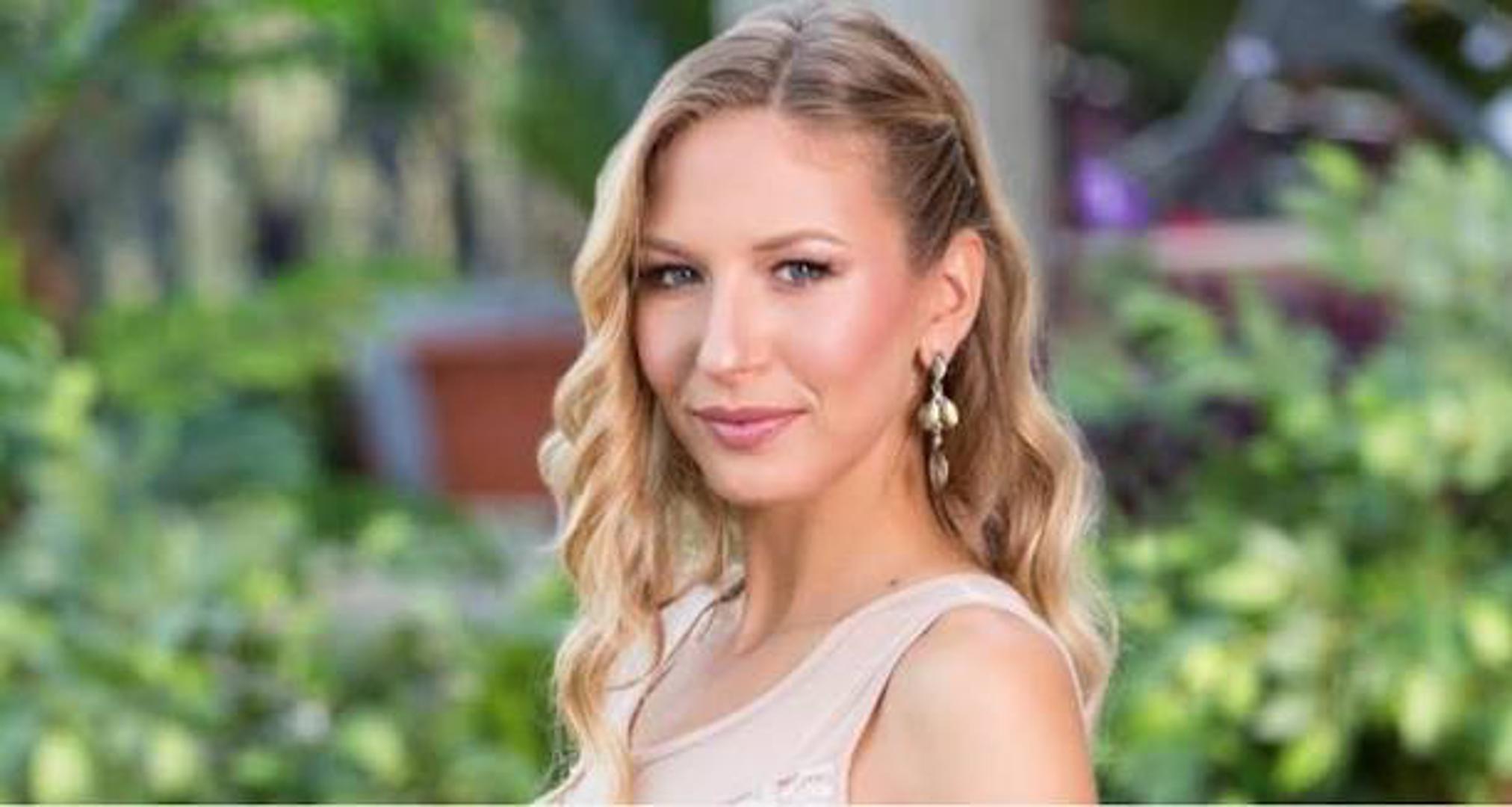 Nakon povlačenja iz svijeta showbusinessa, Iva se posvetila karijeri u marketingu i privatnijem načinu života.