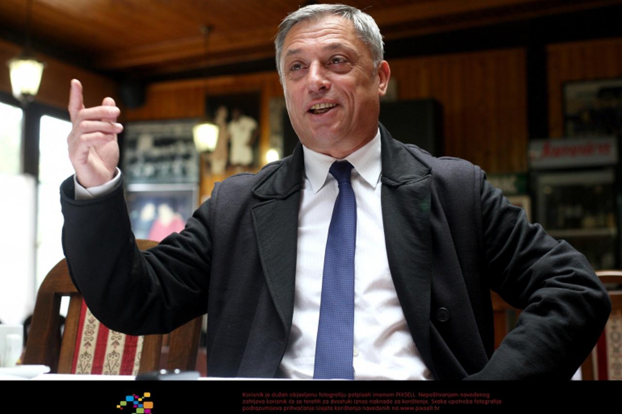 '14.10.2010. Maksimir, Zagreb -Zlatko Cico Kranjcar, izbornik reprezentacije Crne Gore. Photo: Boris Scitar/PIXSELL'