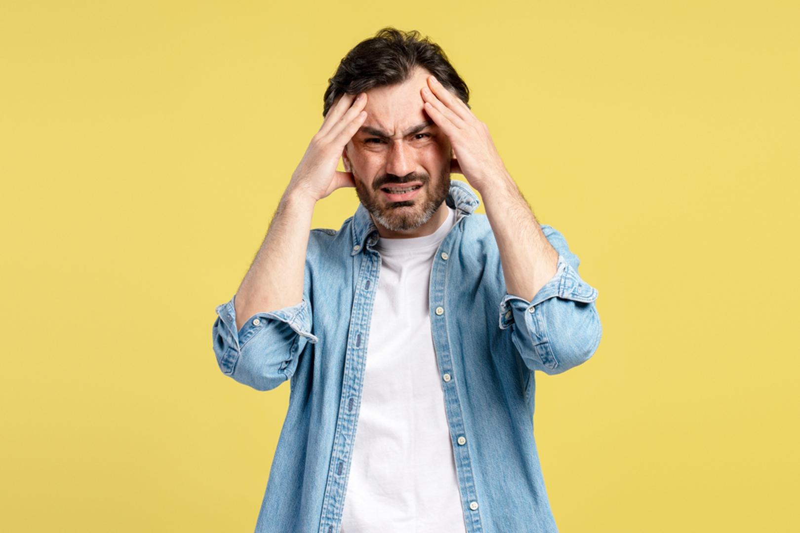 Jarac: Iako se često doimaju hladno i snažno, Jarčevi nose duboko usađen strah od nemoći. Njihova ambicija i radna etika mogu dovesti do preopterećenja i iscrpljenosti, pa svaku slabost tumače kao ozbiljan problem. Jarac će vjerojatno napraviti sve pretrage koje postoje – ne zato što je razmažen, već jer želi biti siguran da ga ništa neće spriječiti u postizanju ciljeva.