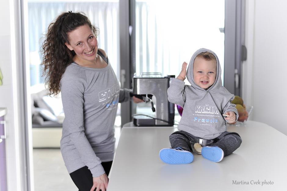 Ivka Armanda Todorović, mamasita&son