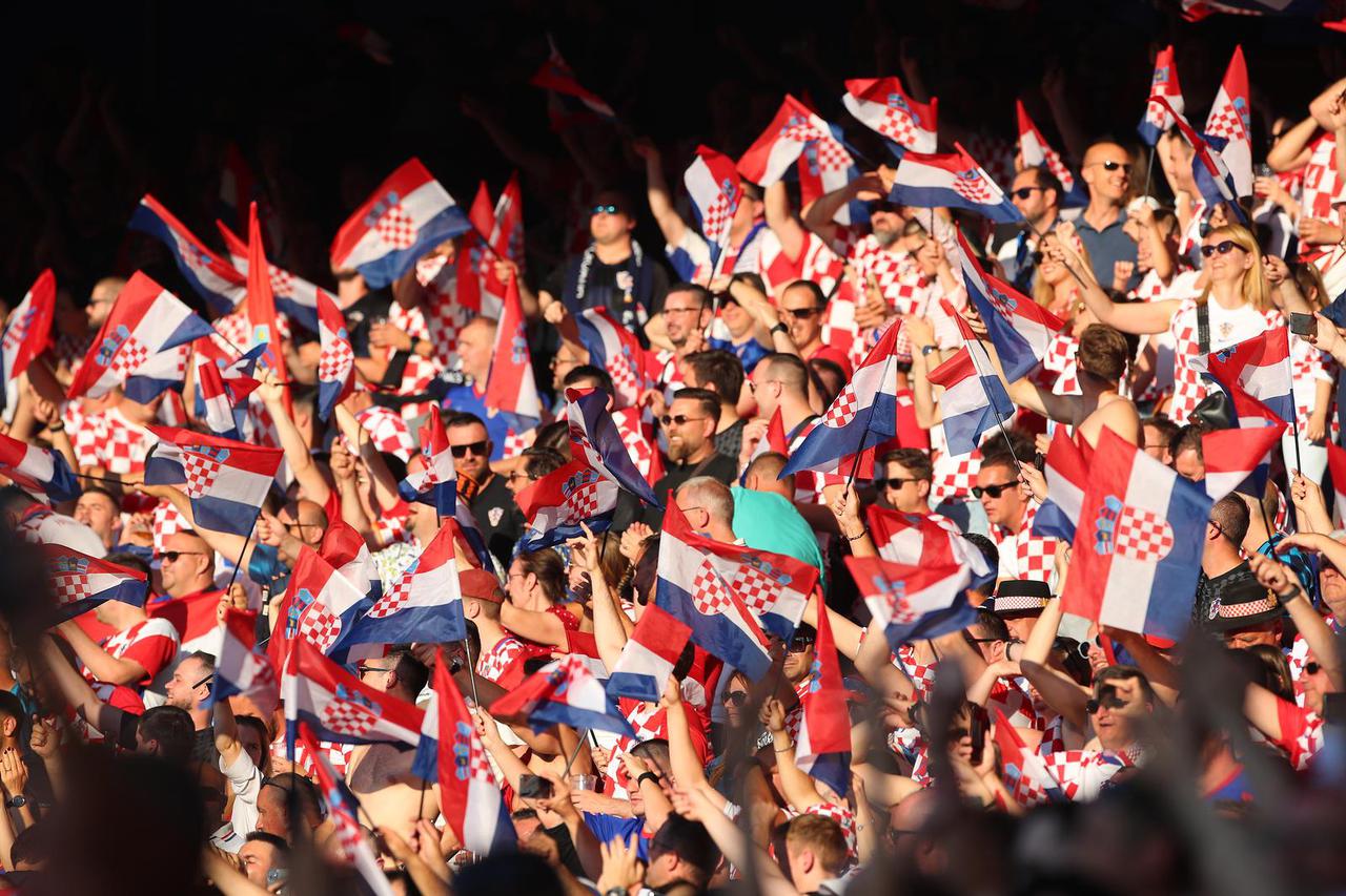Rotterdam: Atmosfera na stadionu De Kuip na završnici Lige nacija