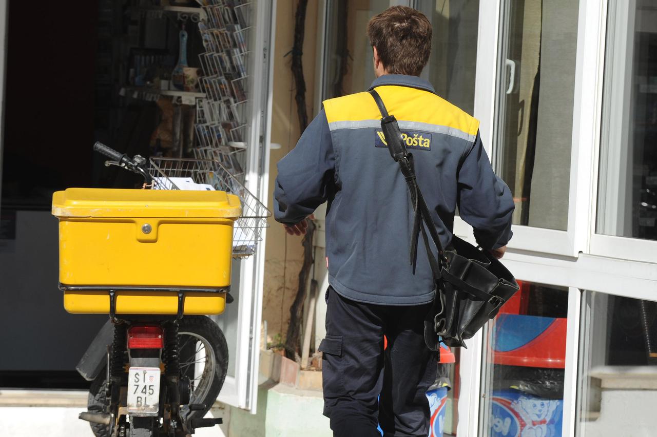 poštar