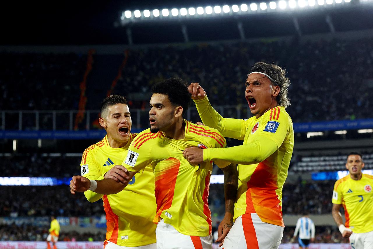 World Cup - South American Qualifiers - Argentina v Colombia