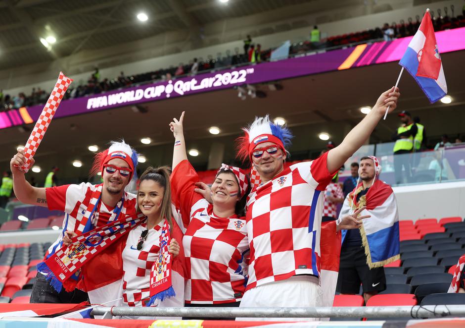 KATAR 2022 - Navijači na stadionu uoči početka utakmice između Hrvatske i Belgije