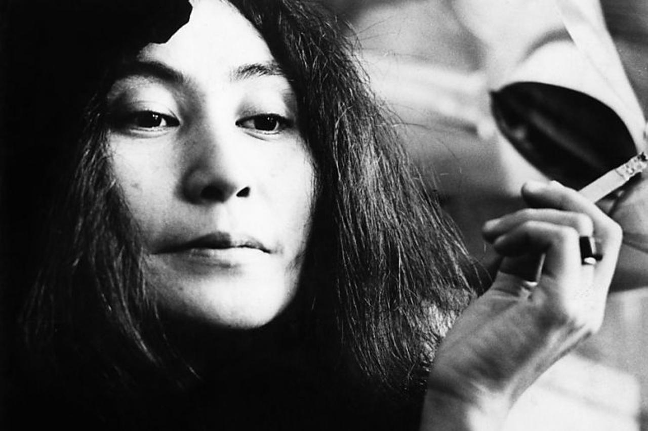 Yoko Ono, u mladjim danima, danas ima 81.