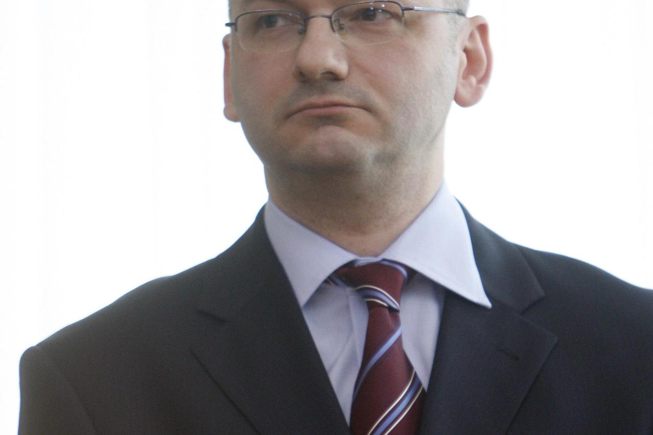 Dejan Jović