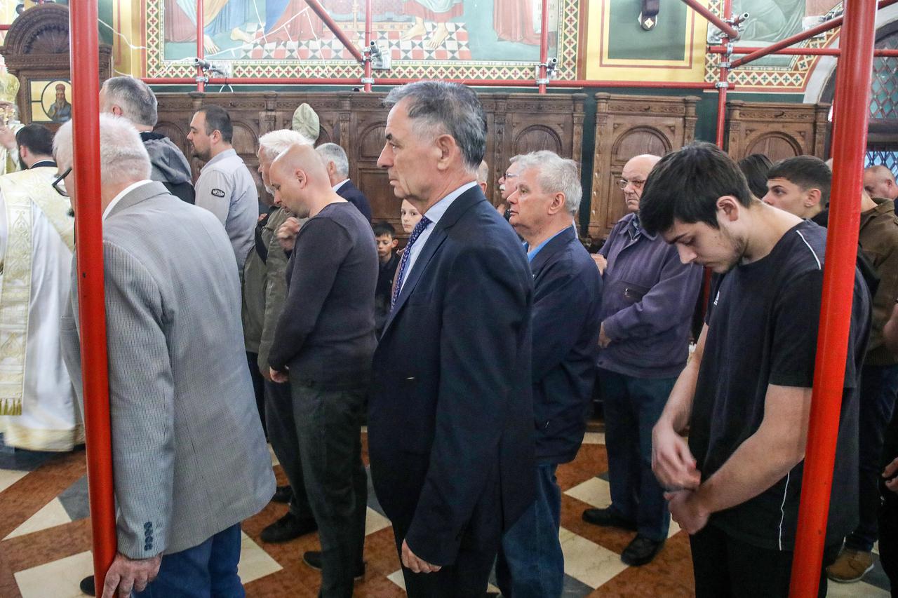 Zagreb: Pravoslavna uskrsna liturgija u hramu Preobraženja Gospodnjeg
