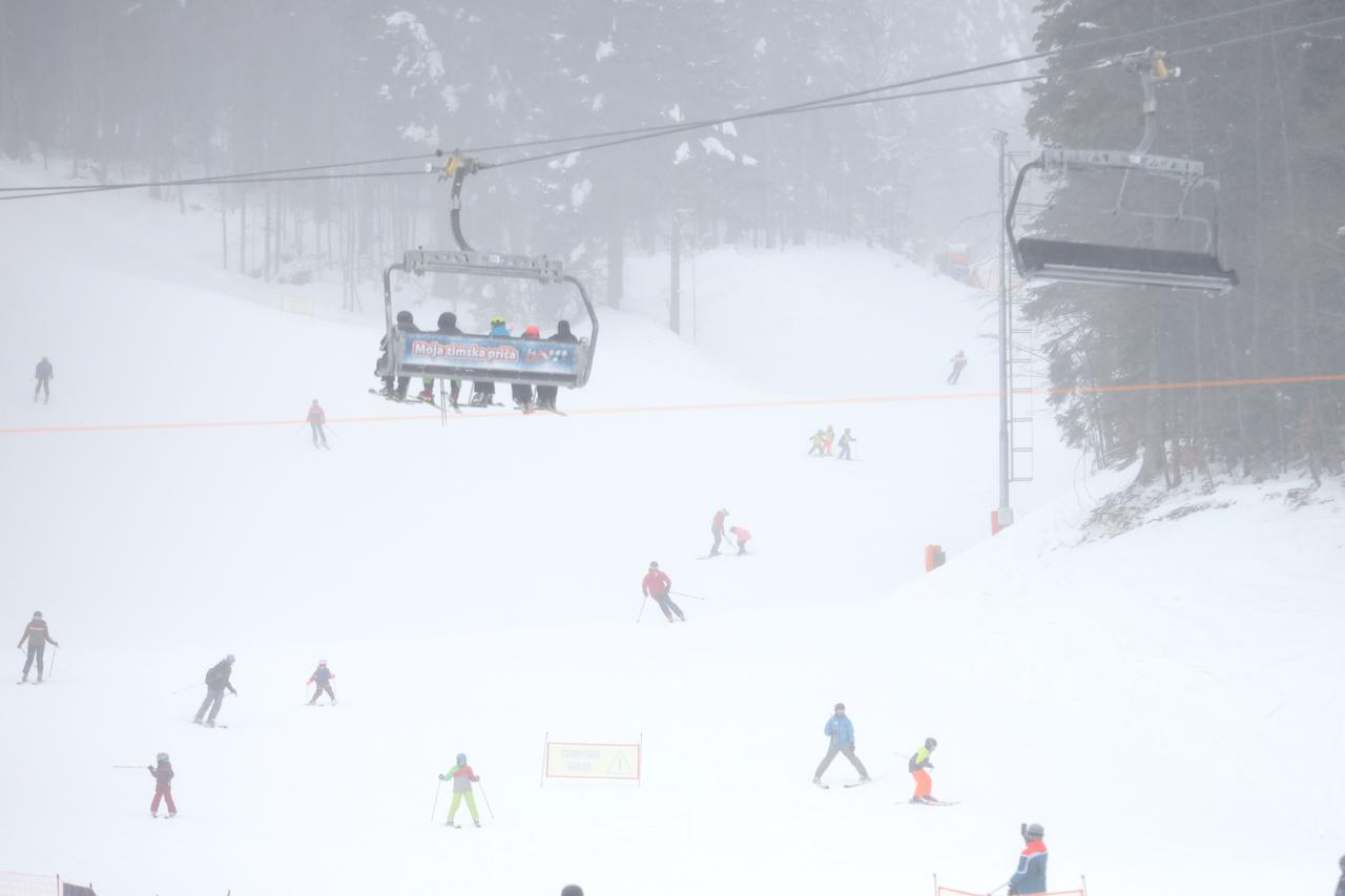 Zbog guste magle i jakog vjetra otkazana utrka FIS Europa Kup u alpskom skijanju na Bjelašnici
