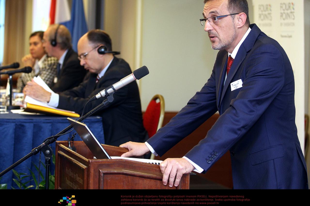 '15.10.2012., Zagreb - Hotel Four Points by Sheraton Panorama bio je domacin medjunarodnoj konferenciji o Zajednickoj poljoprivrednoj politici. Tihomir Jakovina.  Photo: Goran Stanzl/PIXSELL'