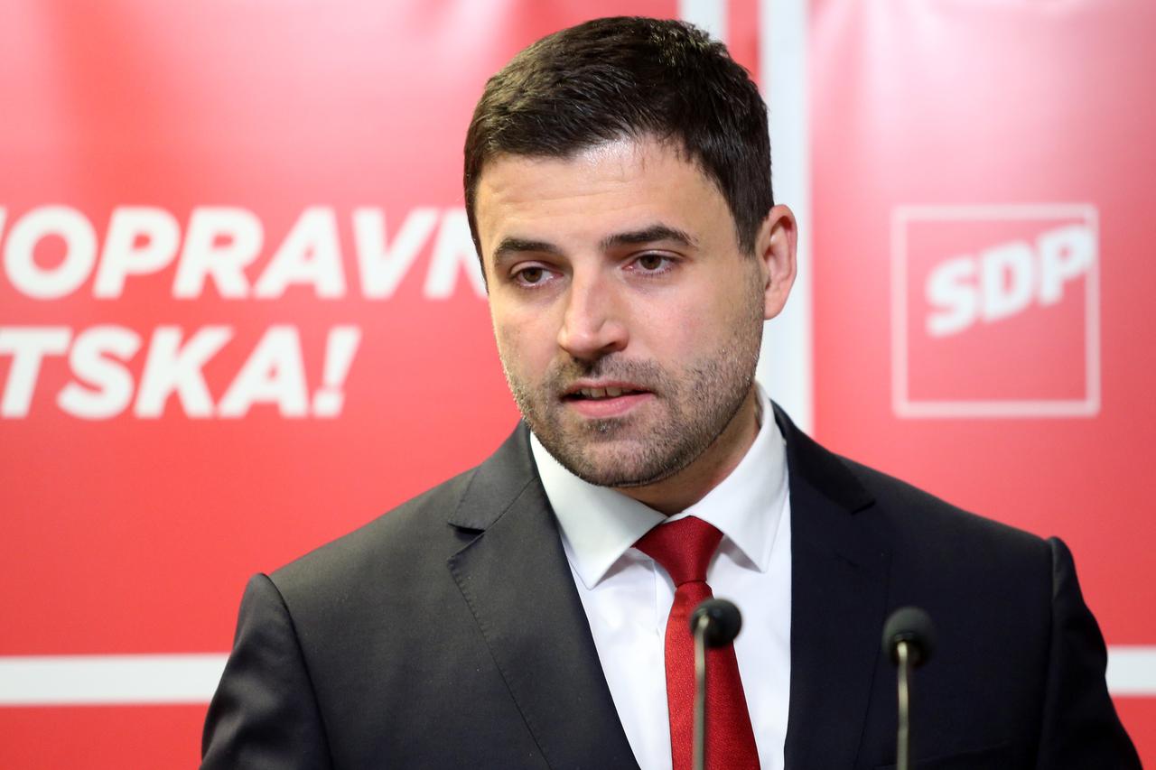 Davor Bernardić