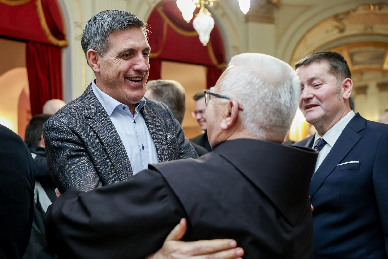 prof. dr. sc. Božo Skoko