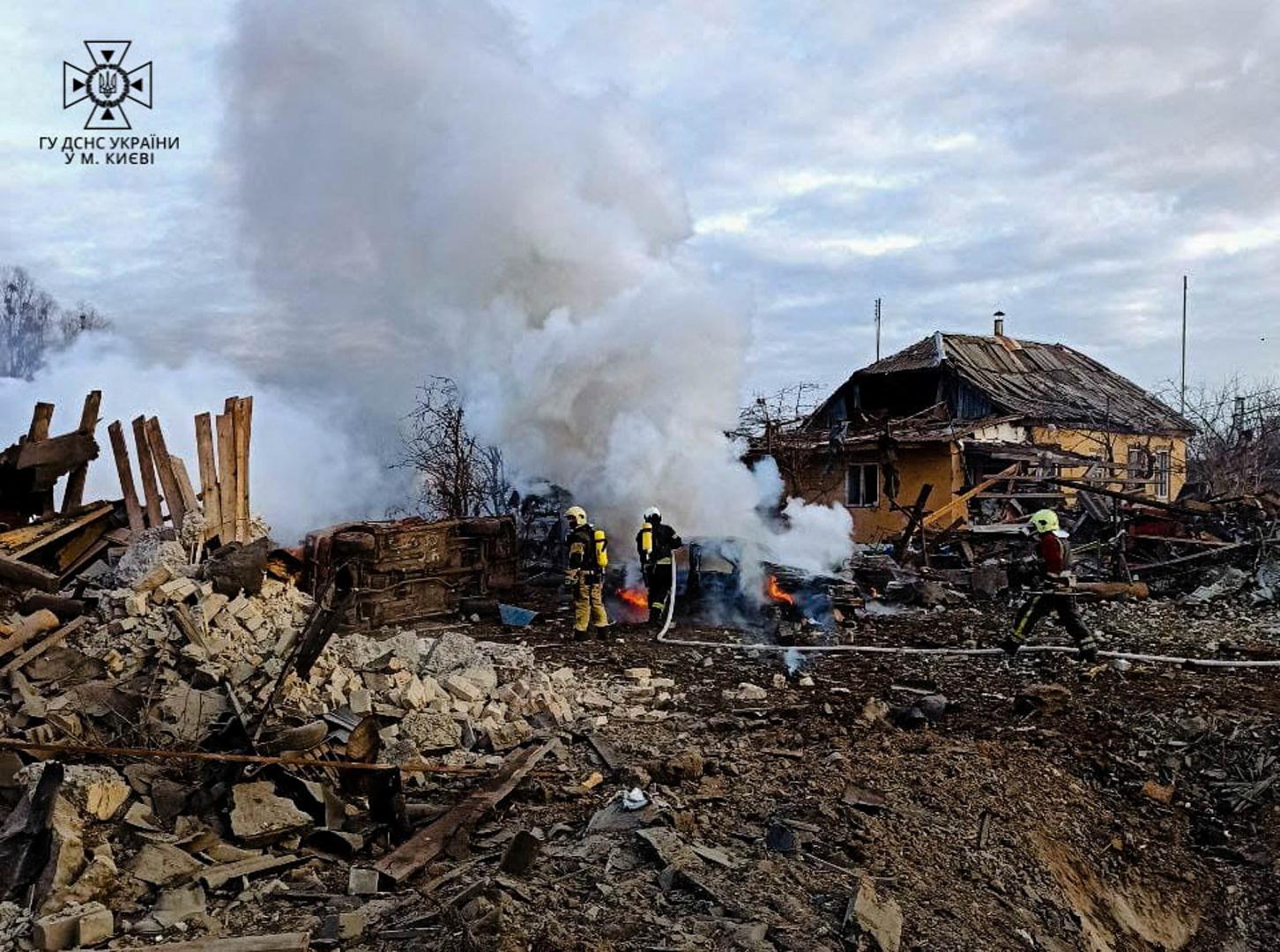Ракетная атака на украину сейчас. Крушение домов. Разрушенные дома в Украине.