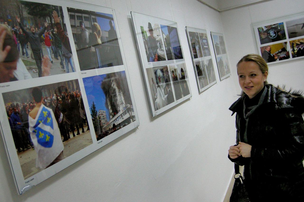 novinska fotografija