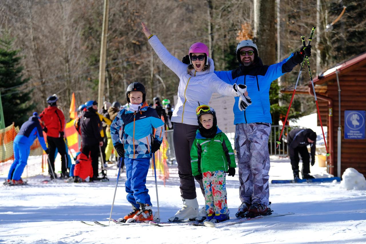 Otvorena je sezona skijanja na Sljemenu 