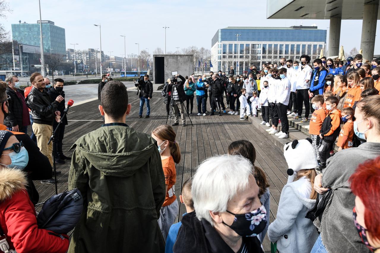 Zagreb: Taekwondaši prosvjedovali za otvaranje treninga